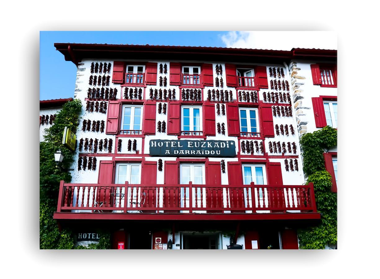 Hôtel Euzkadi Espelette Buitenkant foto